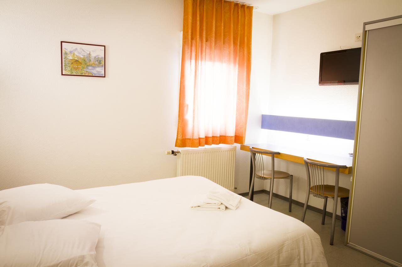 Hotel Vallee Bleue Montalieu-Vercieu Экстерьер фото